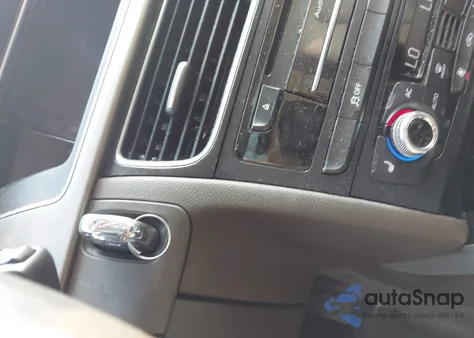 2013 Audi A4 2.0T Premium from USA, damaged, VIN WAUFFAFL4DA066130